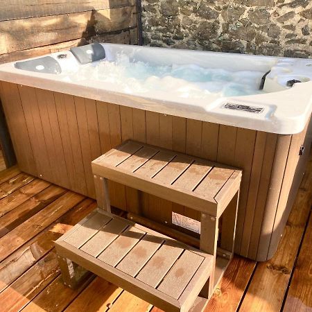 Le Spa De L'Abbaye Saint-Junien Εξωτερικό φωτογραφία